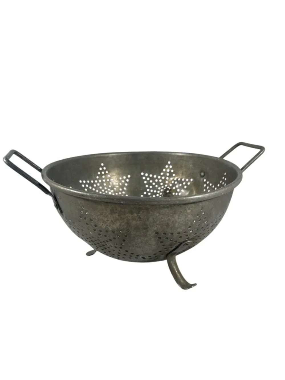 Vintage Aluminum Colander Strainer Stars Pattern Handles Rustic Farmhouse READ